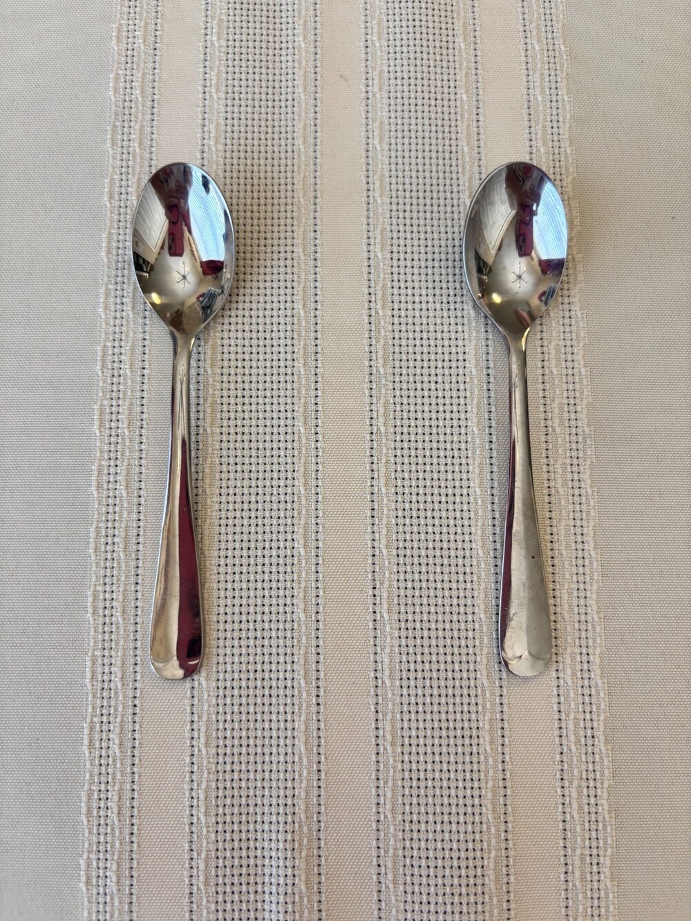 2 VTG Kimco KIO Stainless Teaspoons Japan Sleek MCM Plain Replacement Flatware